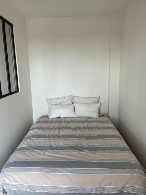 Apartment With Balcony Near Disneyland. Esbly Extérieur photo